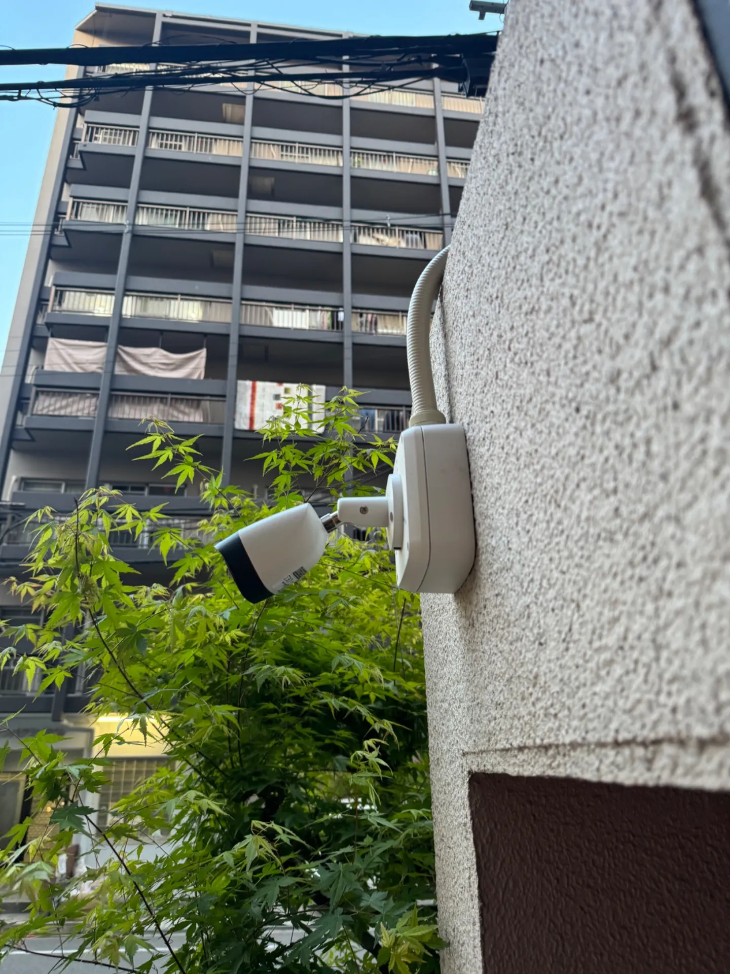 【奈良】奈良市・マンション・防犯カメラ設置工事・屋外カメラ・防水カメラ・暗視カメラ・遠隔監視