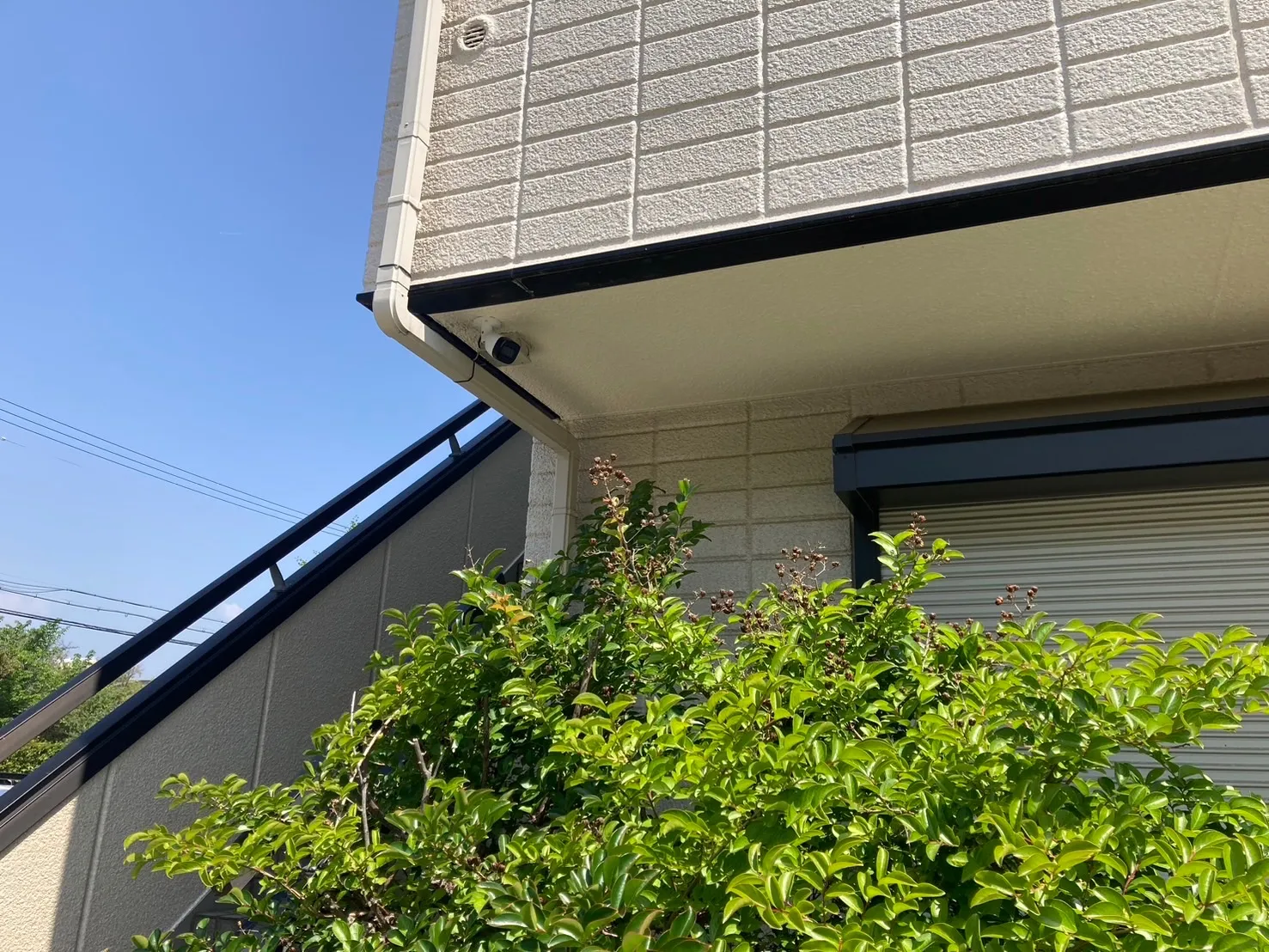 【大阪】富田林市・一軒家・防犯カメラ設置工事・強盗対策・屋外カメラ・防水カメラ・暗視カメラ・遠隔監視