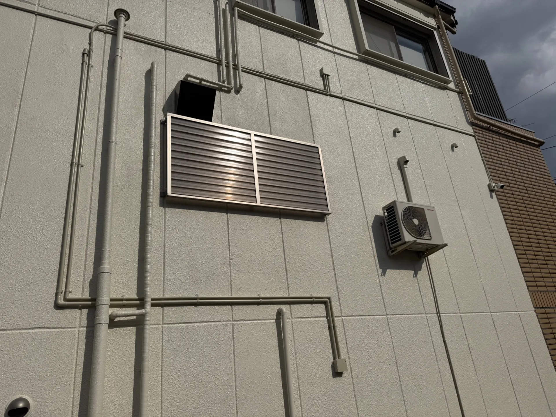 【兵庫】姫路市・一軒家・防犯カメラ設置工事・強盗対策・屋外カメラ・防水カメラ・暗視カメラ・遠隔監視