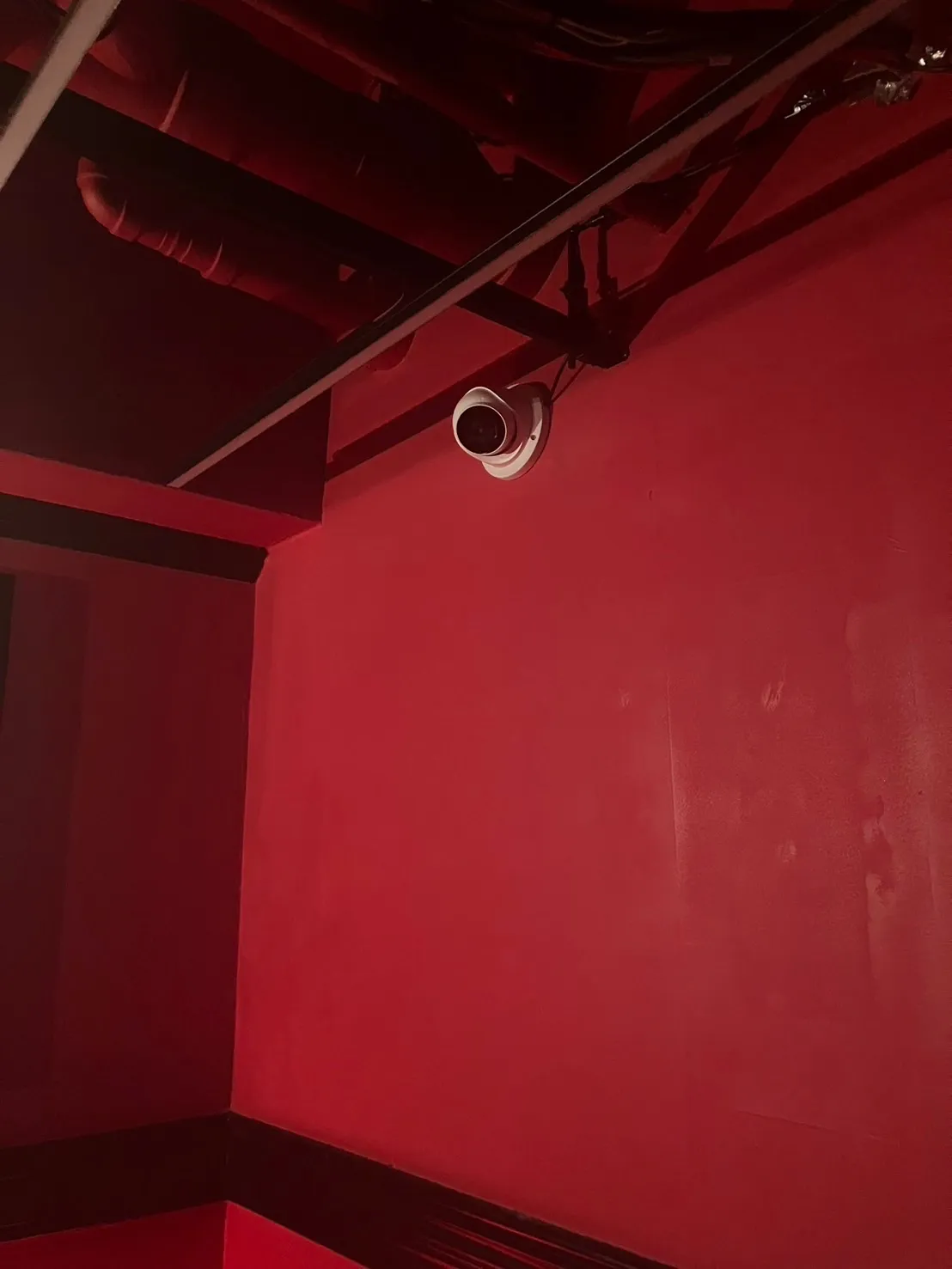 【大阪】大阪市・BAR・防犯カメラ設置工事・強盗対策・屋外カメラ・防水カメラ・暗視カメラ・遠隔監視