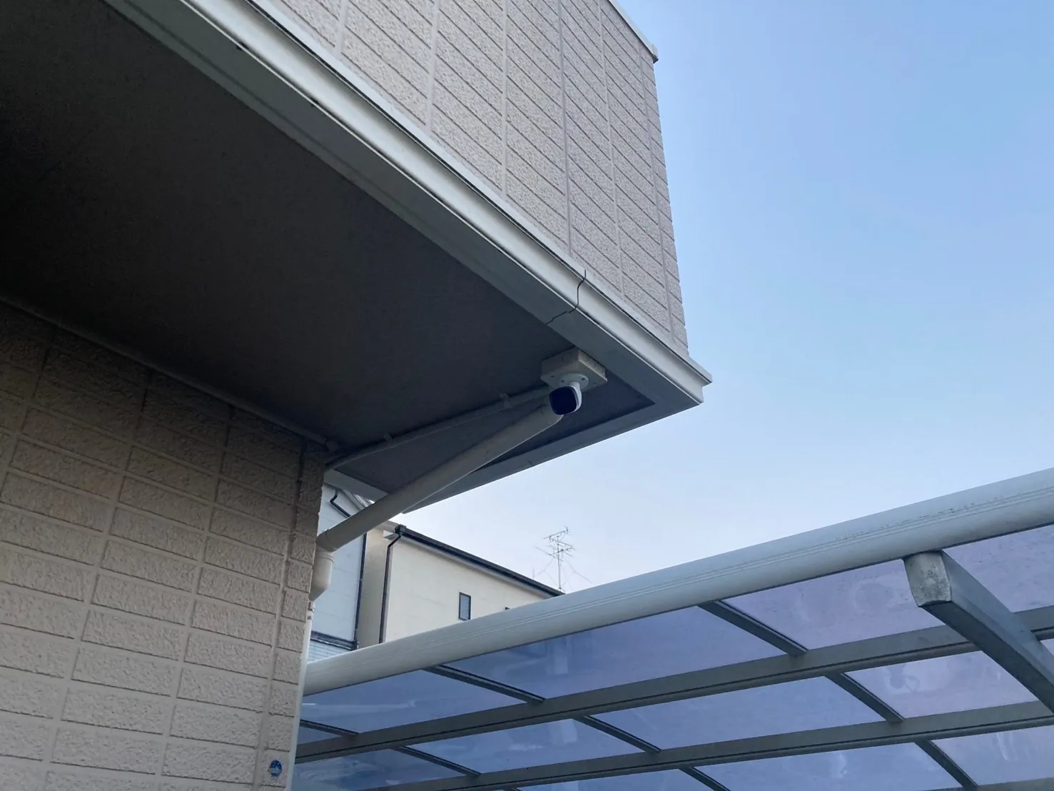 【和歌山】和歌山市・一軒家・防犯カメラ設置工事・強盗対策・屋外カメラ・防水カメラ・暗視カメラ・遠隔監視