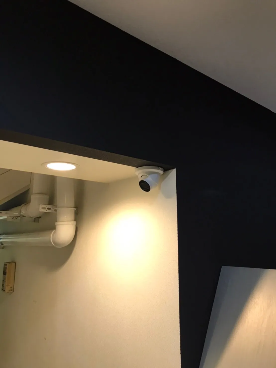 【滋賀】草津市・マンション・防犯カメラ設置工事・ストーカー対策・防犯カメラ・暗視カメラ・遠隔監視