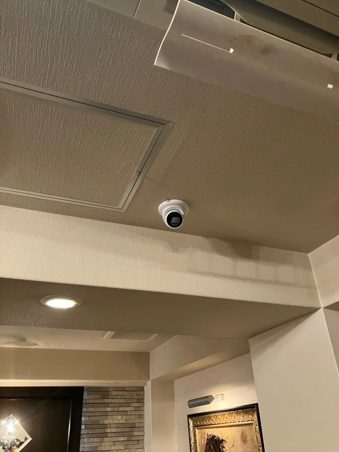 【兵庫】神戸市・BAR・防犯カメラ設置工事・トラブル対策・防犯カメラ・暗視カメラ・遠隔監視