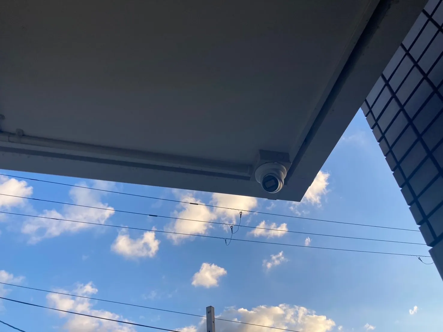 【奈良】奈良市・マンション・防犯カメラ設置工事・不審者対策・防犯カメラ・暗視カメラ・遠隔監視